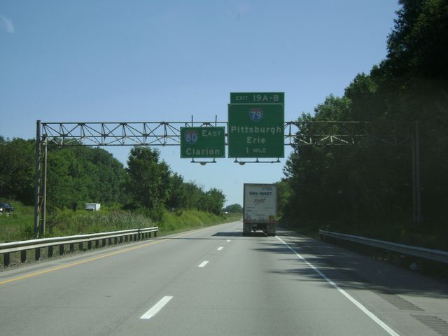 Pennsylvania 80 Interstate Exits Mile East Approaching Pa Eastbound 19a Tak...